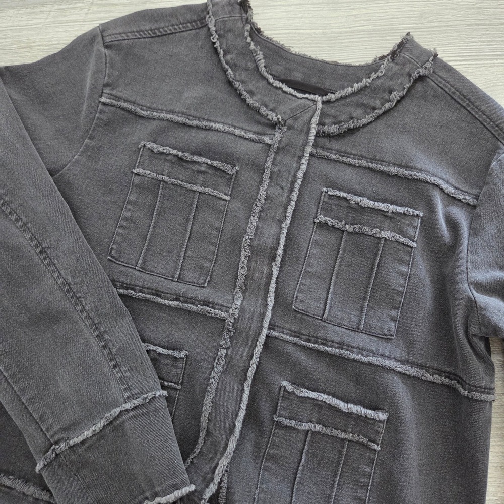 Evereve Denim Jacket Black Raw Edge Fringe Collarless Women Medium